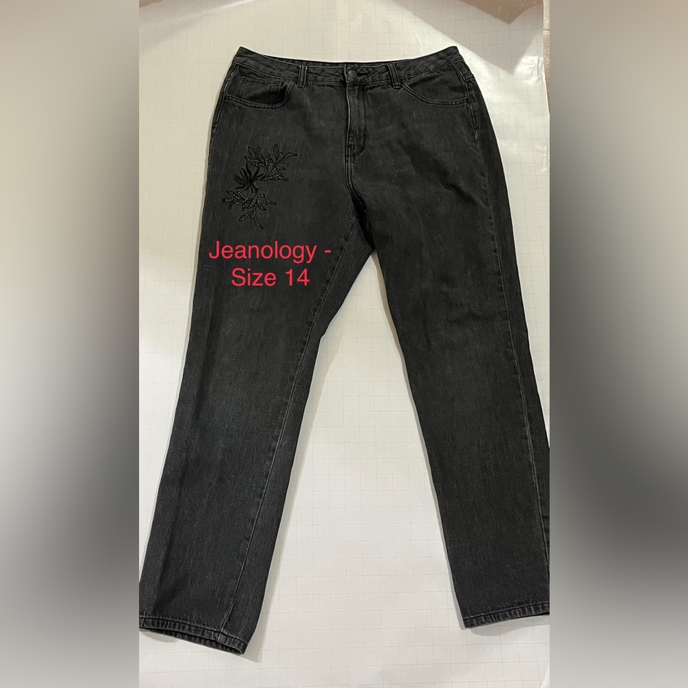 jeanology jeans - size 14